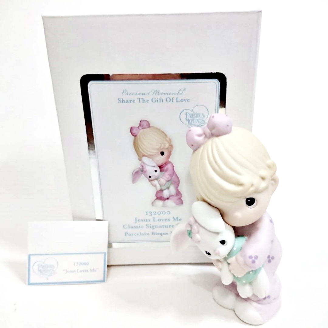 precious moments jesus loves me