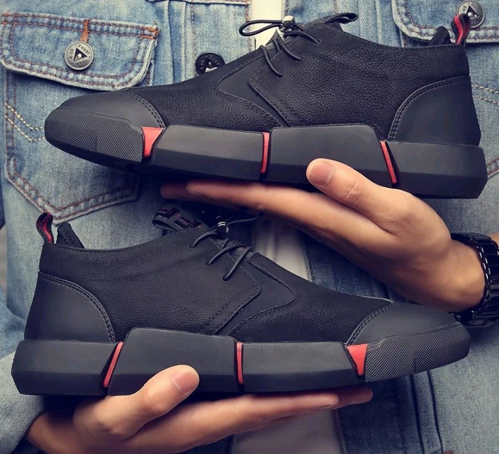 Sepatu Import China Terbaru Dan Terlaris Di Negaranya Fesyen Pria Sepatu Sneakers Di Carousell