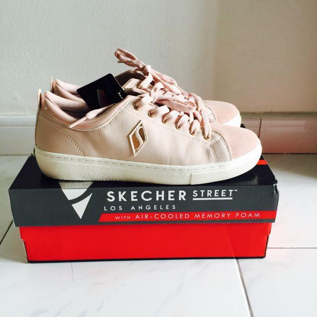 sketcher street shoes