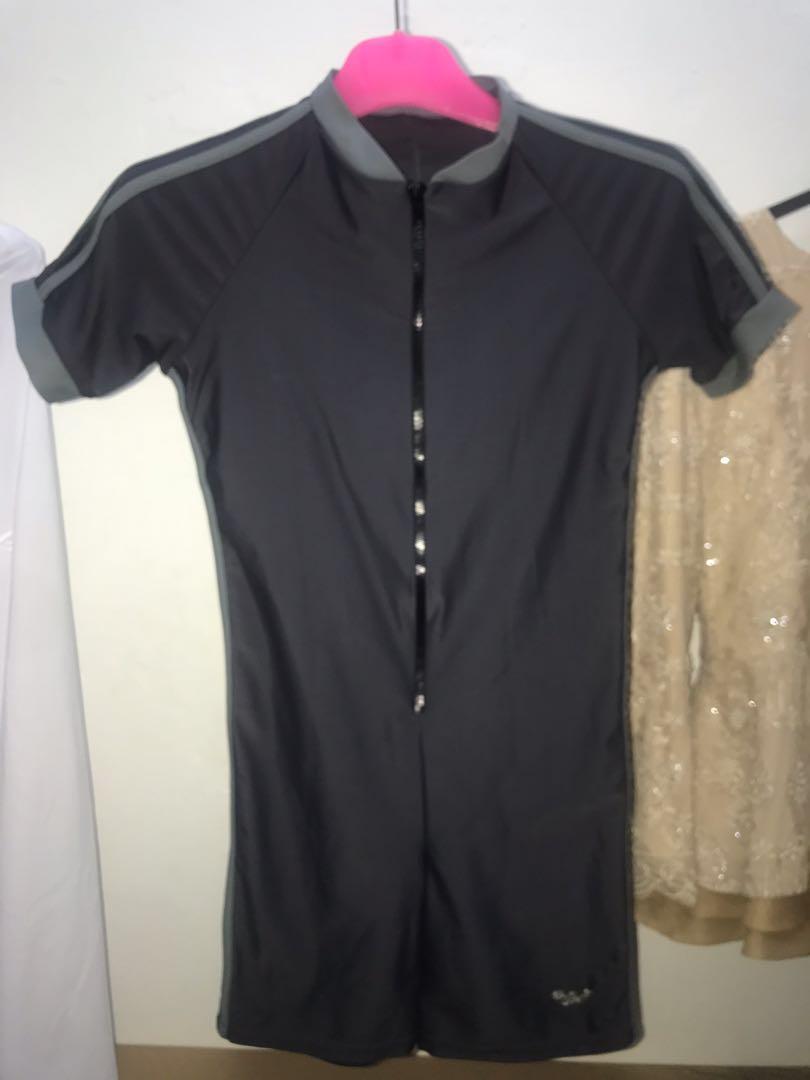 ogival swimming suit