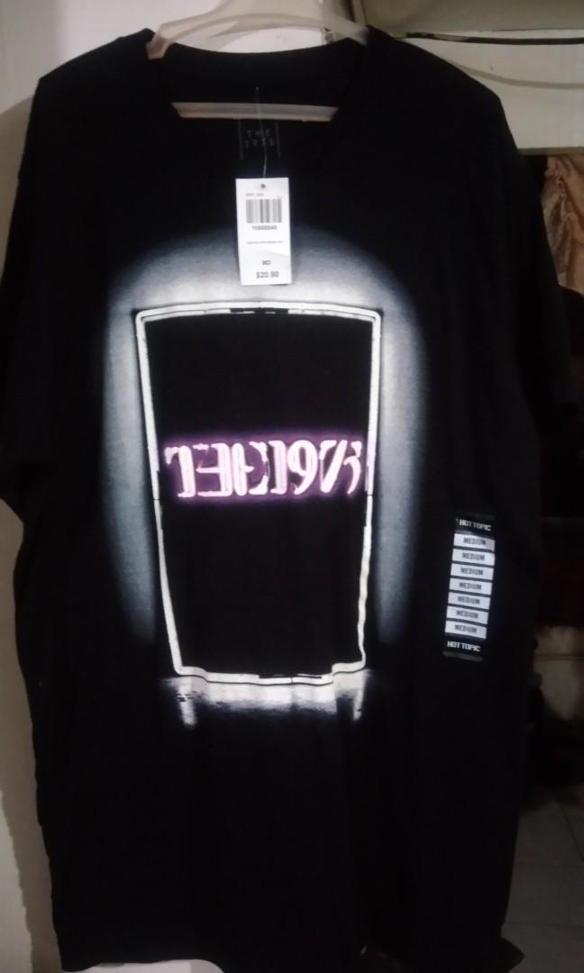 the 1975 shirt hot topic