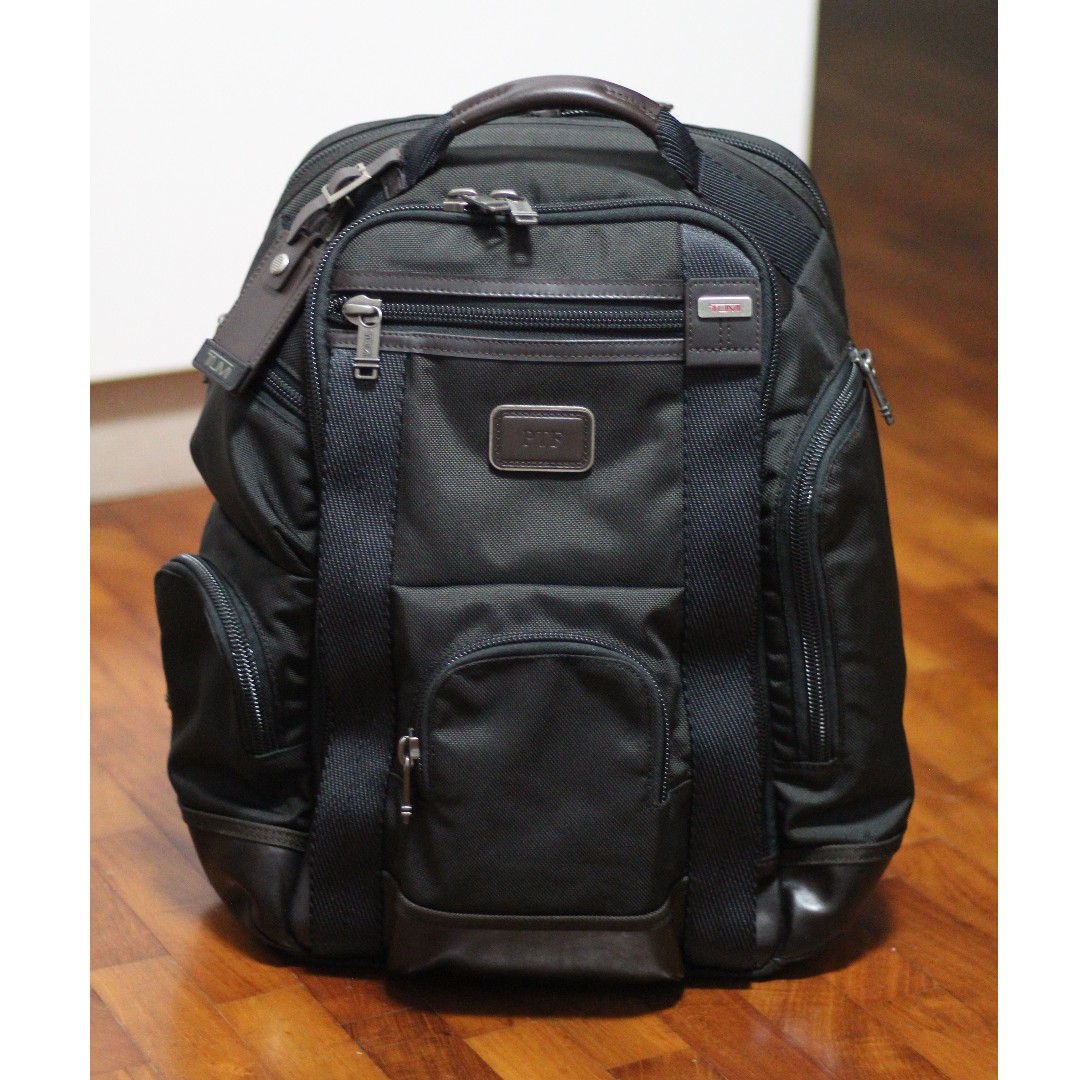 Tumi alpha bravo deals shaw deluxe backpack