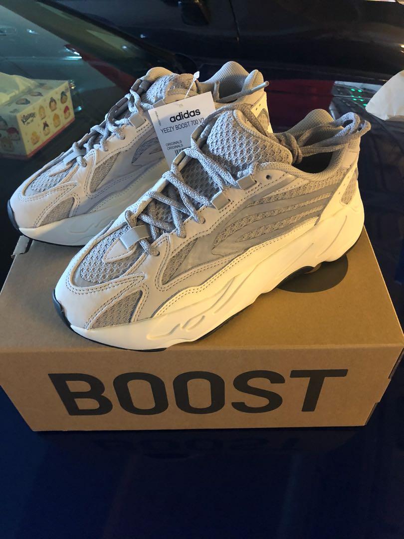 365 yeezy store outlet