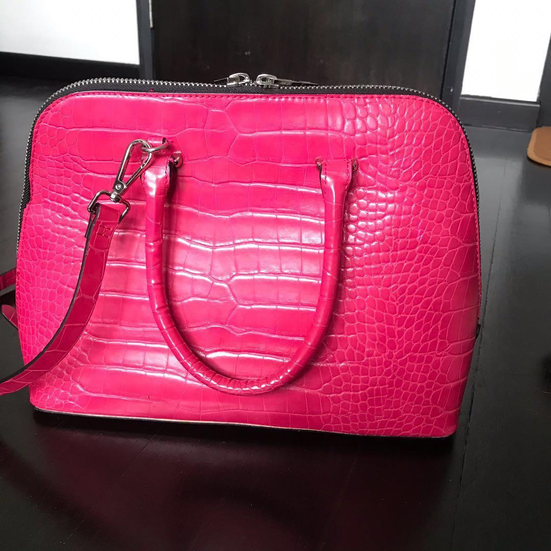Red bag clearance zara