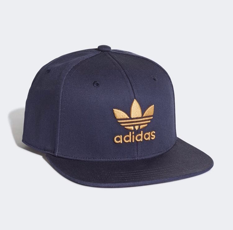 Adidas originals snapback trefoil cap 