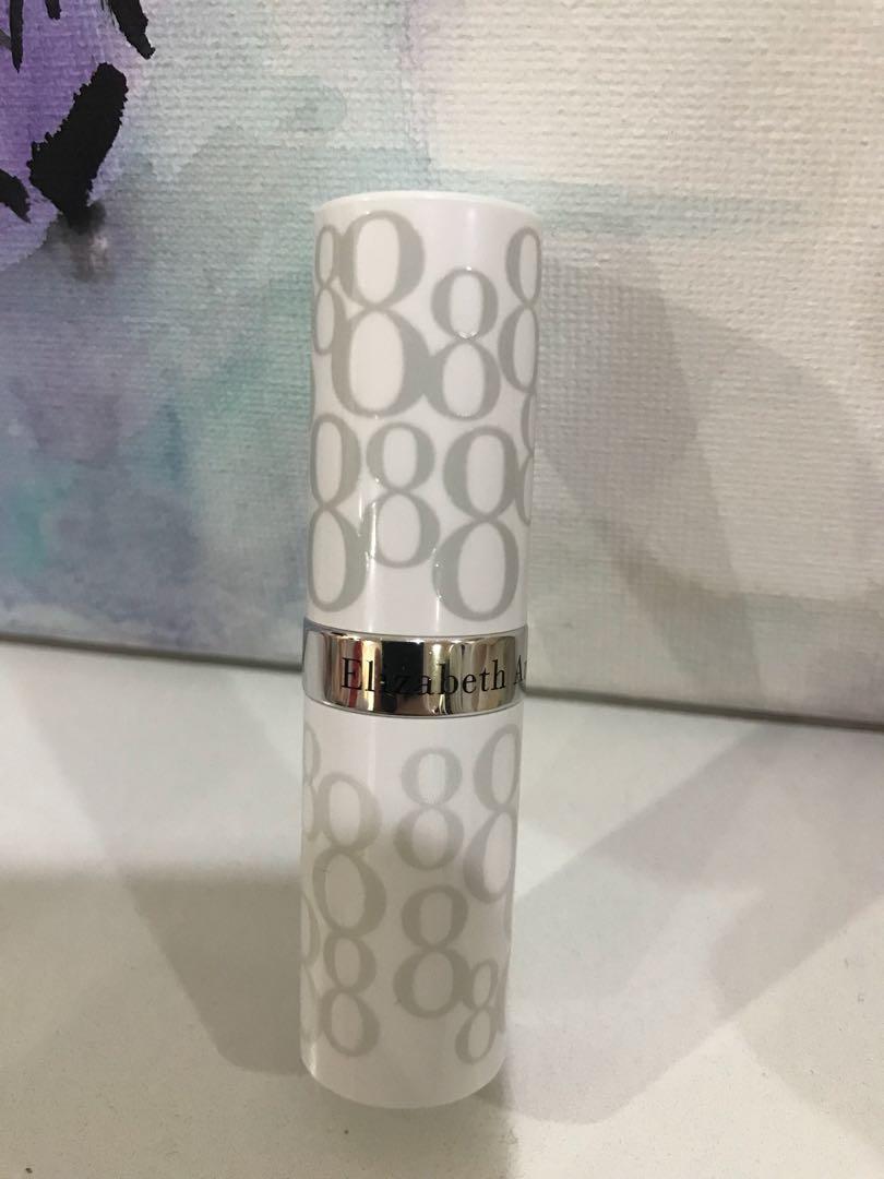 Elizabeth Arden Lip balm and Handcream set, Beauty & Personal Care