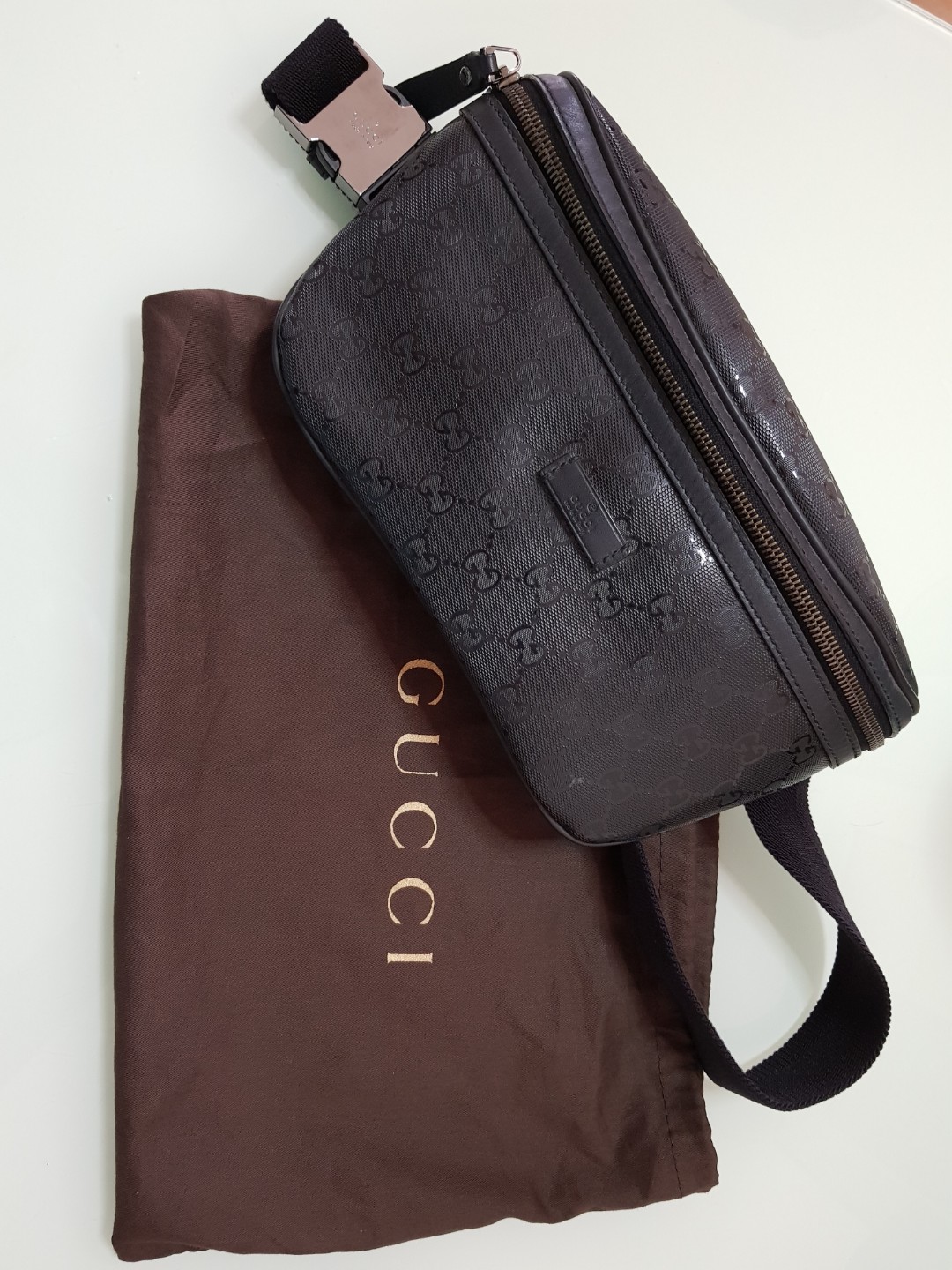 Gucci Black Leather GG Logo Men's / Women's Fanny Pack Waist Bag For Sale  at 1stDibs