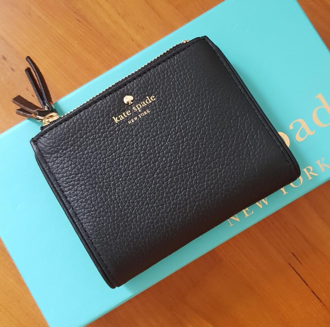 Kate Spade Larchmont Avenue Malea Wallet