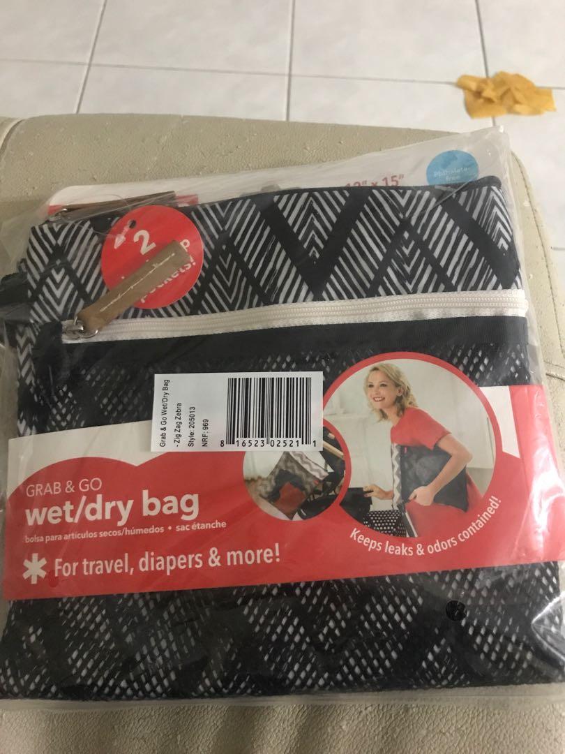 Skip hop wet on sale dry bag