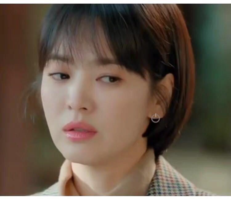 Song Hye Kyo Boyfriend Earrings Entertainment K Wave On Carousell