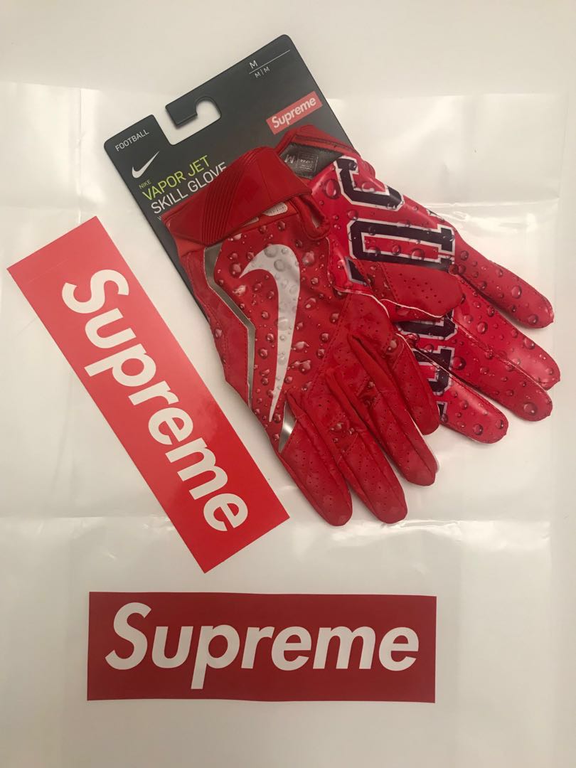nike supreme football gloves