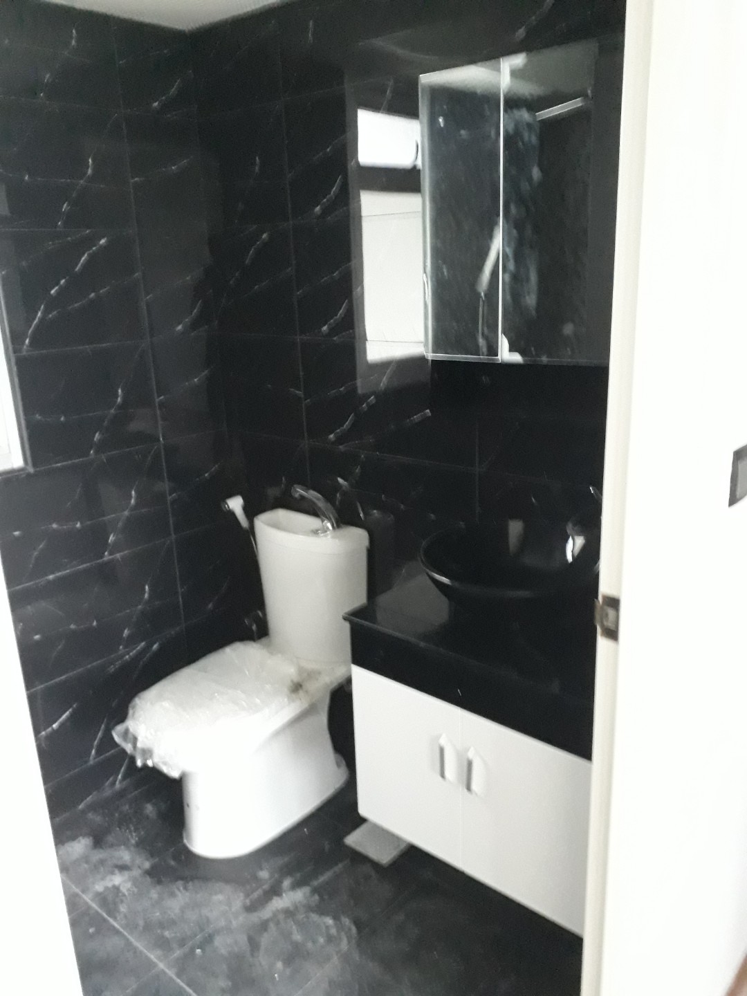 Toilet overlay, Furniture & Home Living, Bathroom & Kitchen Fixtures on