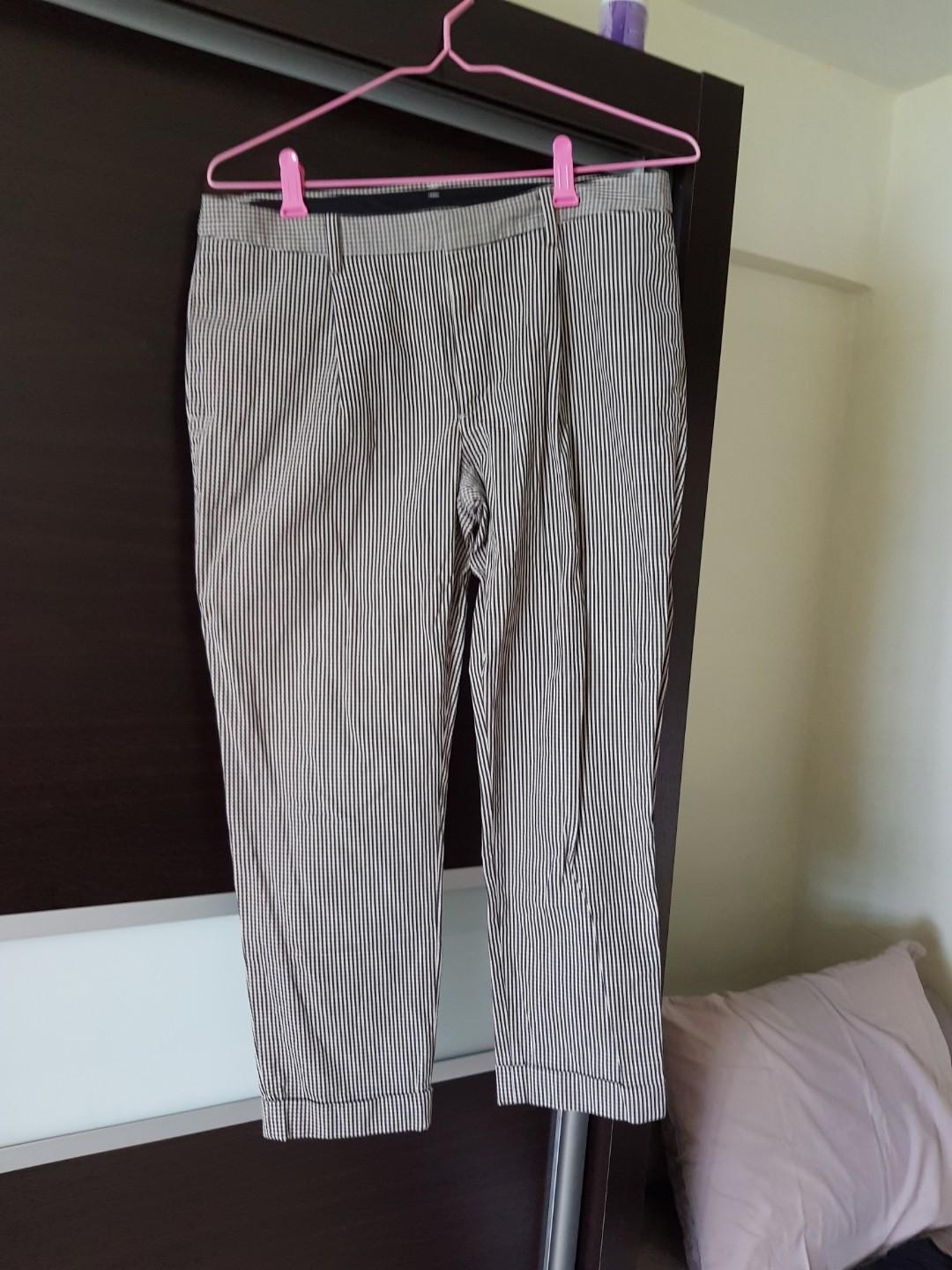 Uniqlo Chino Pants In Checkers Women S Fashion Clothes Pants