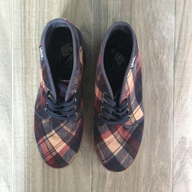 vans high ankle sneakers