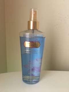 Victoria’s secret body mist perfume