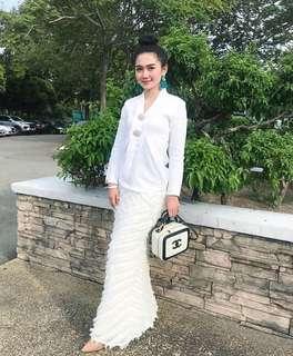 Izaara Kurung Jubahsouq Size M