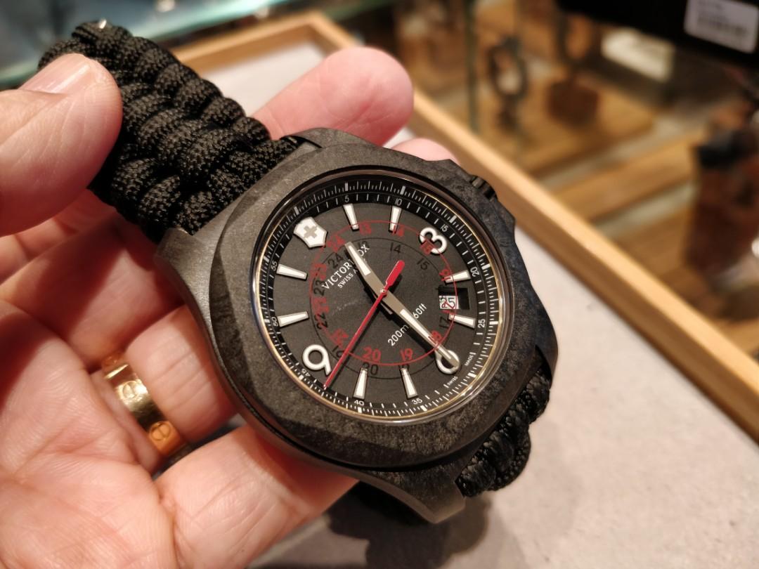 Victorinox Swiss Army 241776 I.N.O.X. Carbon Watch