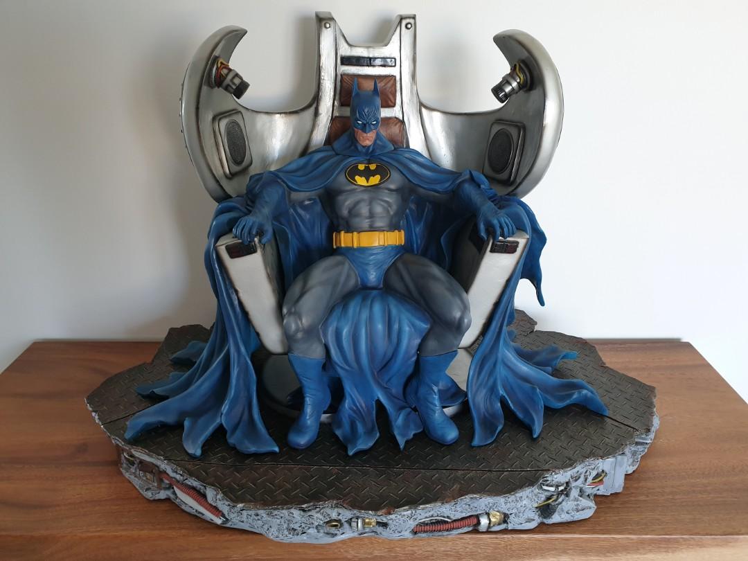 Batman on throne statue for best sale sale