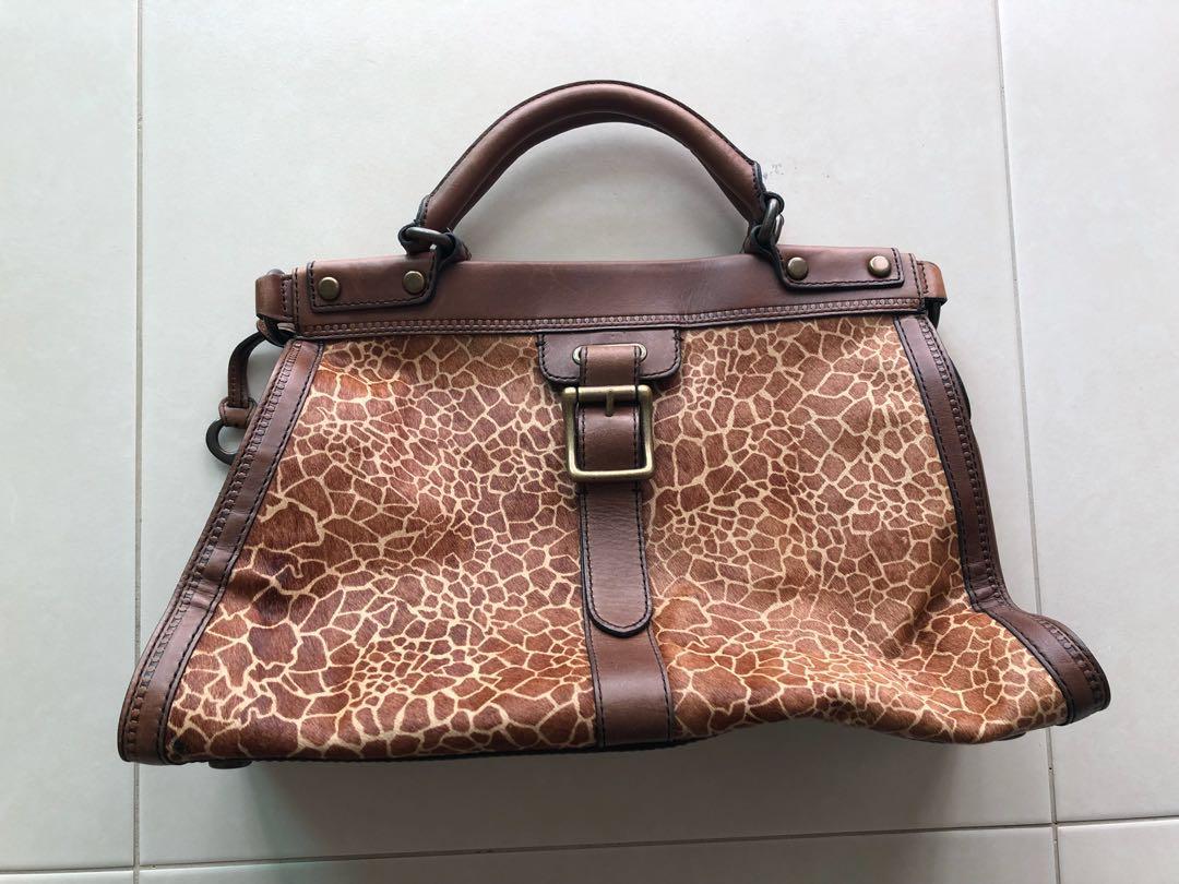 Fossil discount giraffe purse