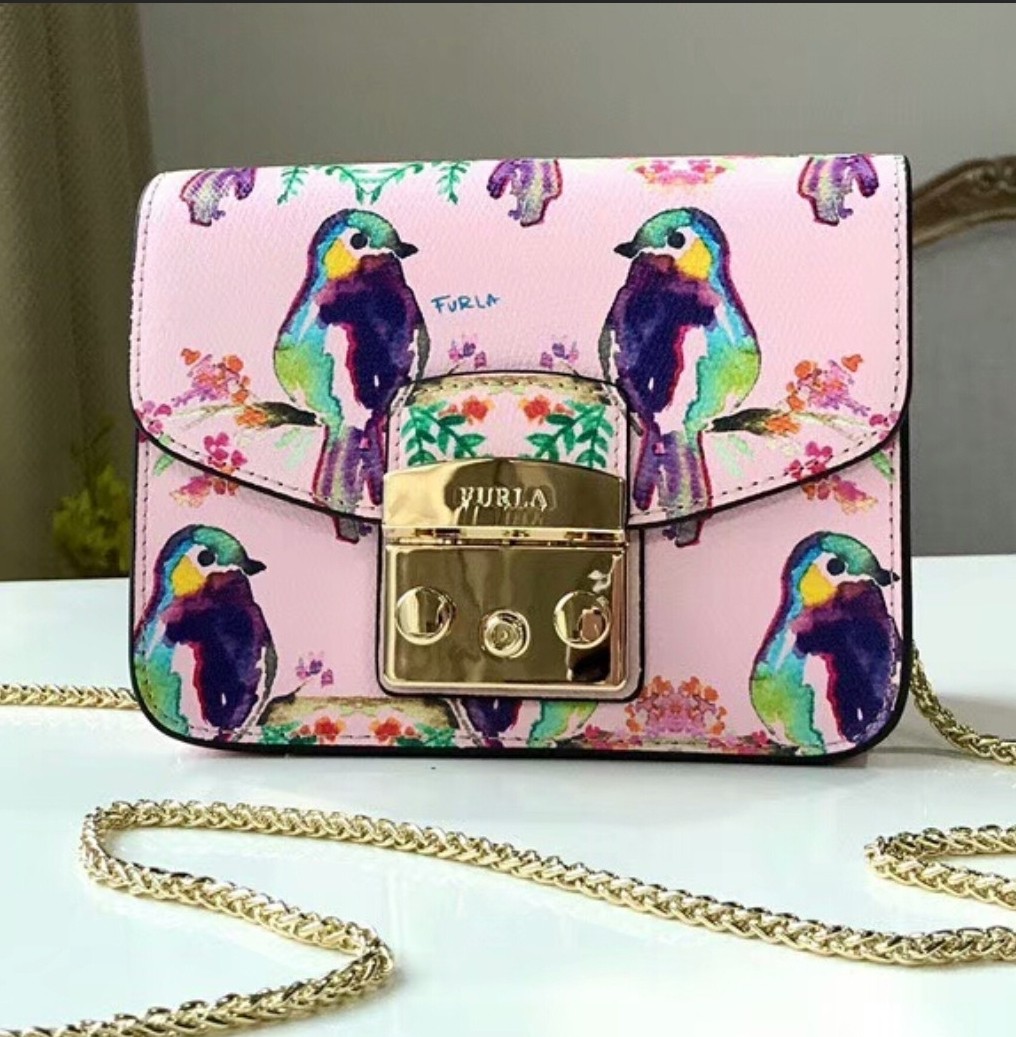 Furla discount metropolis bird