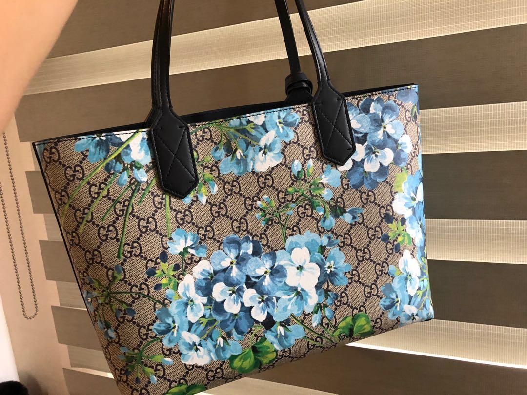 Gucci bloom tote bag Women s Fashion Bags Wallets Tote Bags on Carousell