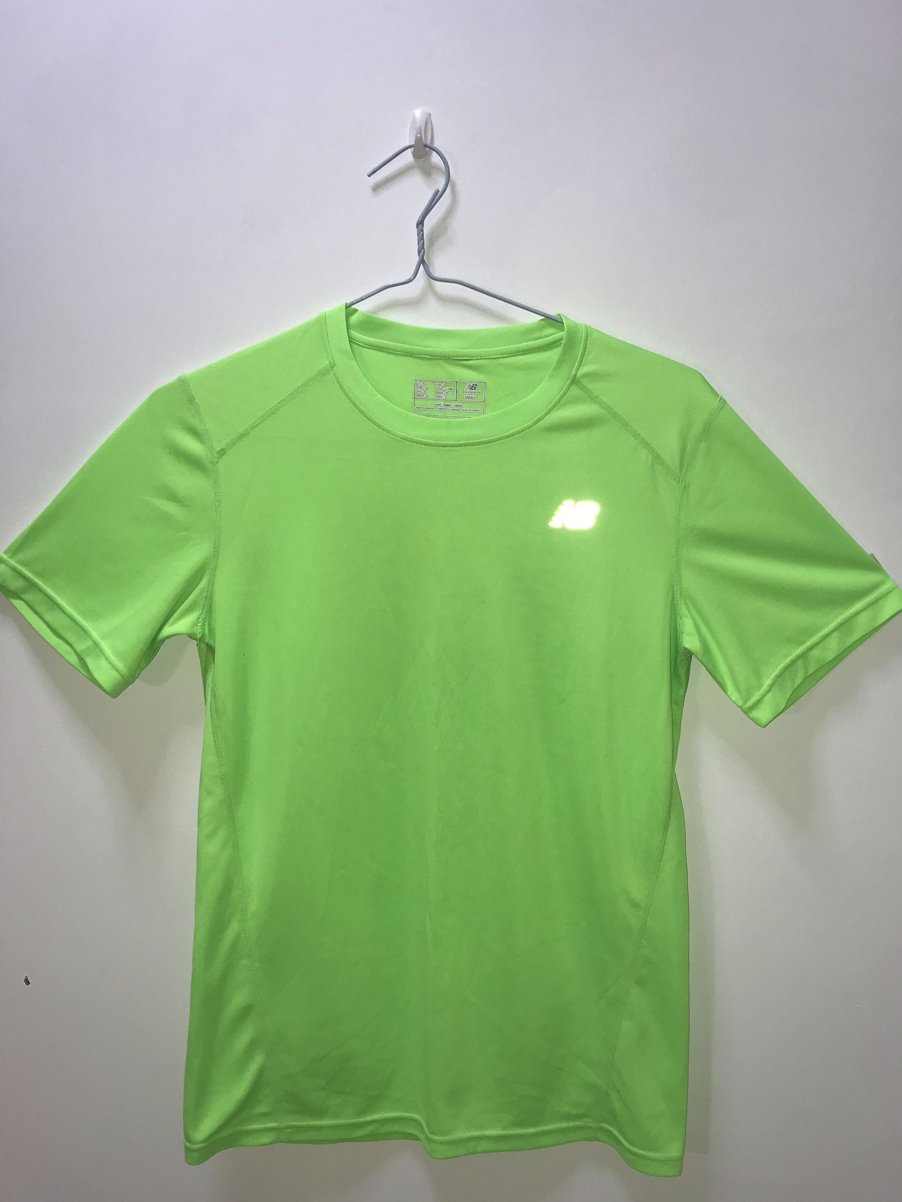 new balance sports top