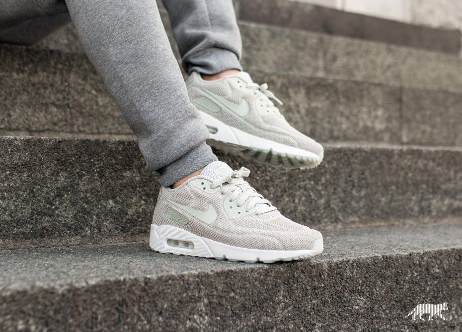 Nike Air Max 90 Ultra 2.0 Br (Pale Grey), Men's Fashion, Footwear, Sneakers  on Carousell