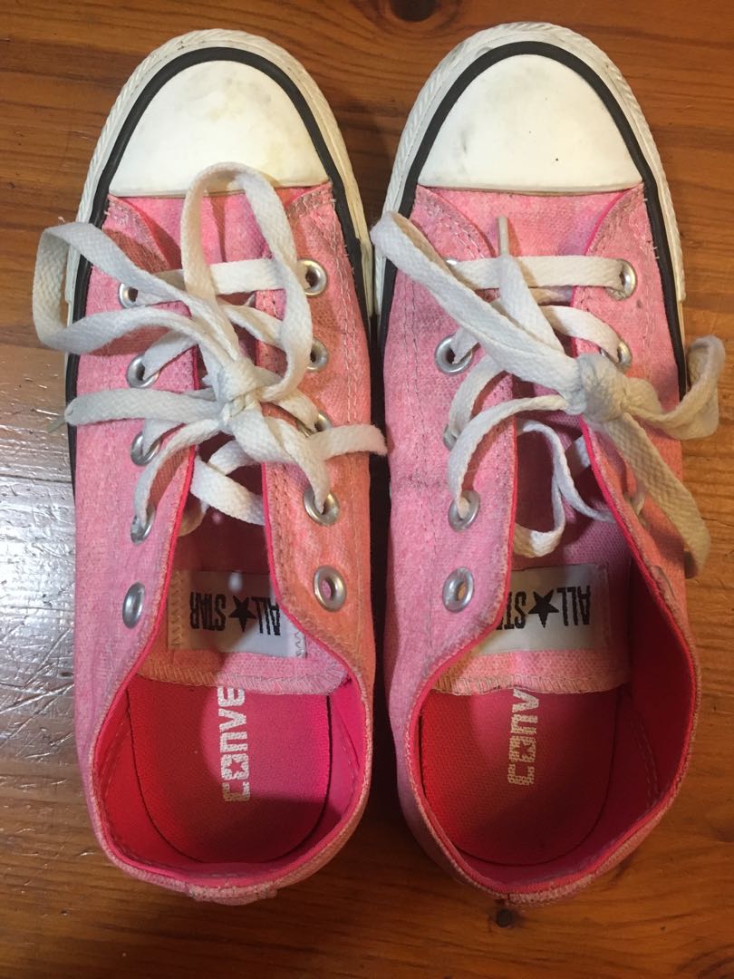 pink converse shoes, Women's Fashion 