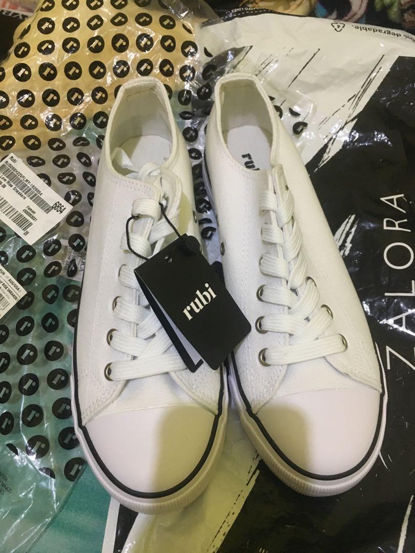 Jodi low sales rise sneaker