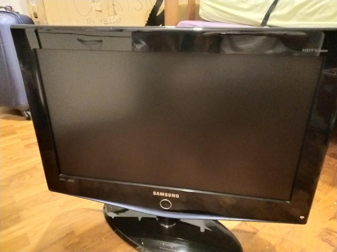 Samsung old TV, Mobile Phones & Gadgets, Tablets, Android on Carousell