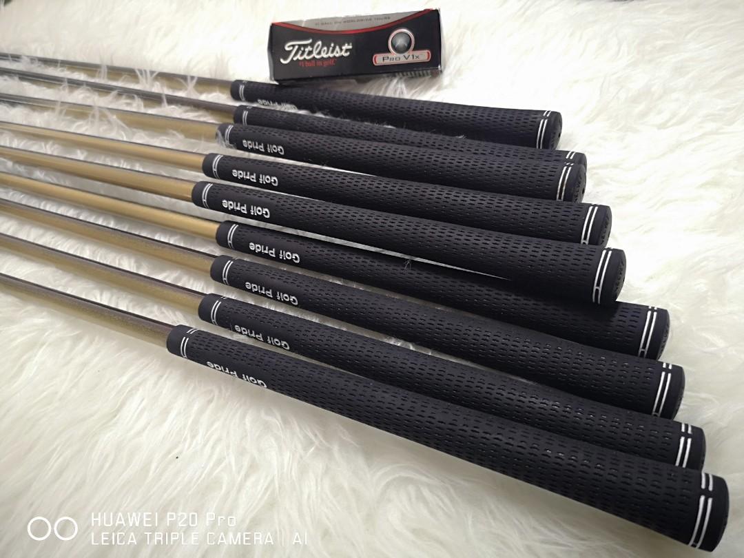 SYard S.102 Golf Iron Club Set_ Graphite Shaft, Sports Equipment