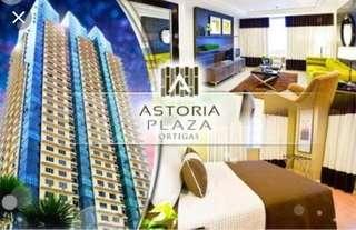 Astoria Plaza