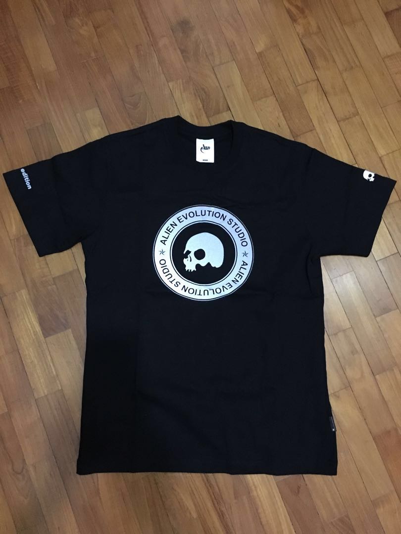Aes Alien Evolution Studio Le Reflective Logo Tee Men S Fashion Clothes Tops On Carousell