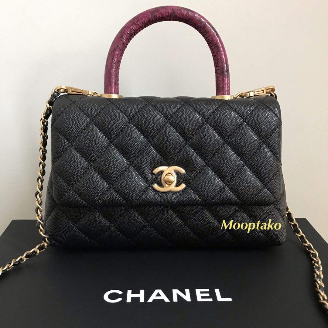 Authentic CHANEL Coco Handle 24cm, Luxury, Bags & Wallets on Carousell
