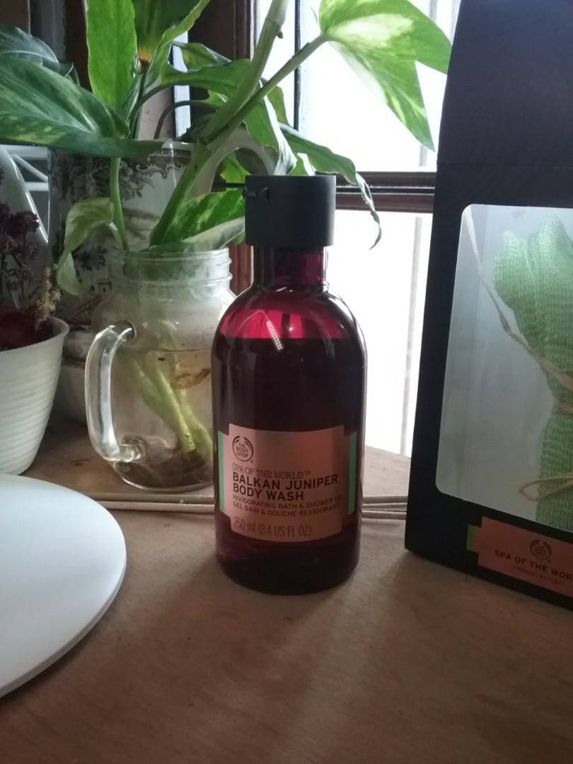 Balkan Juniper Body Wash 250ml Isi 98 Health Beauty Skin