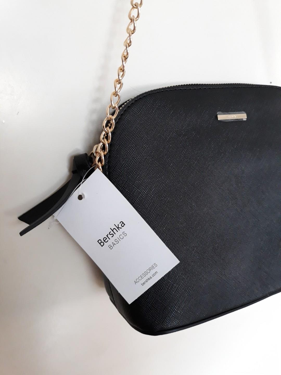 Bershka sling on sale bag price