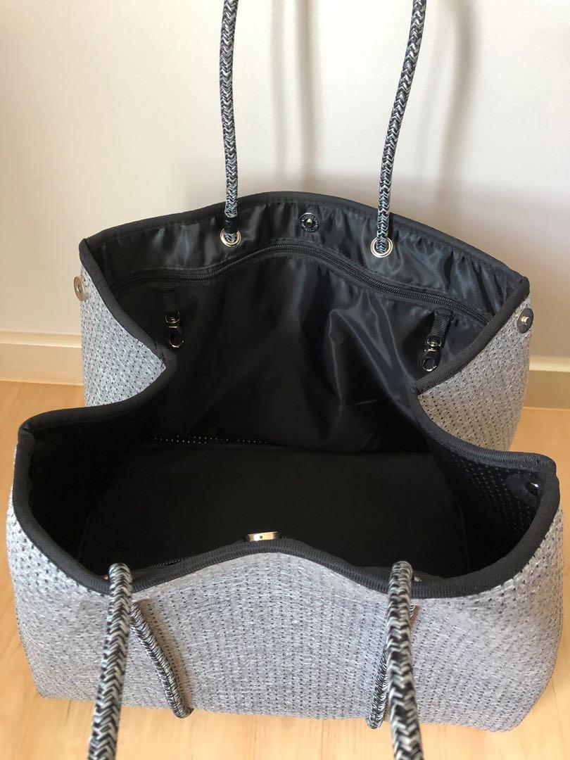 Chuchka neoprene clearance bucket bag