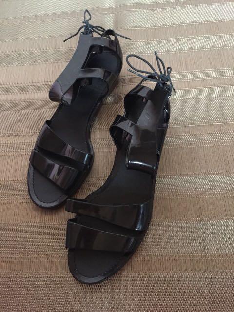 see by chloe jelly sandals