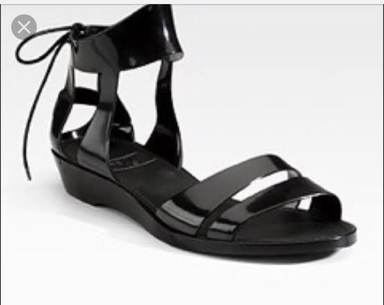 see by chloe jelly sandals