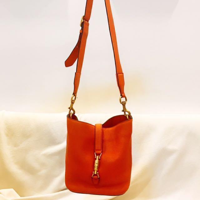Gucci jackie hotsell bucket bag