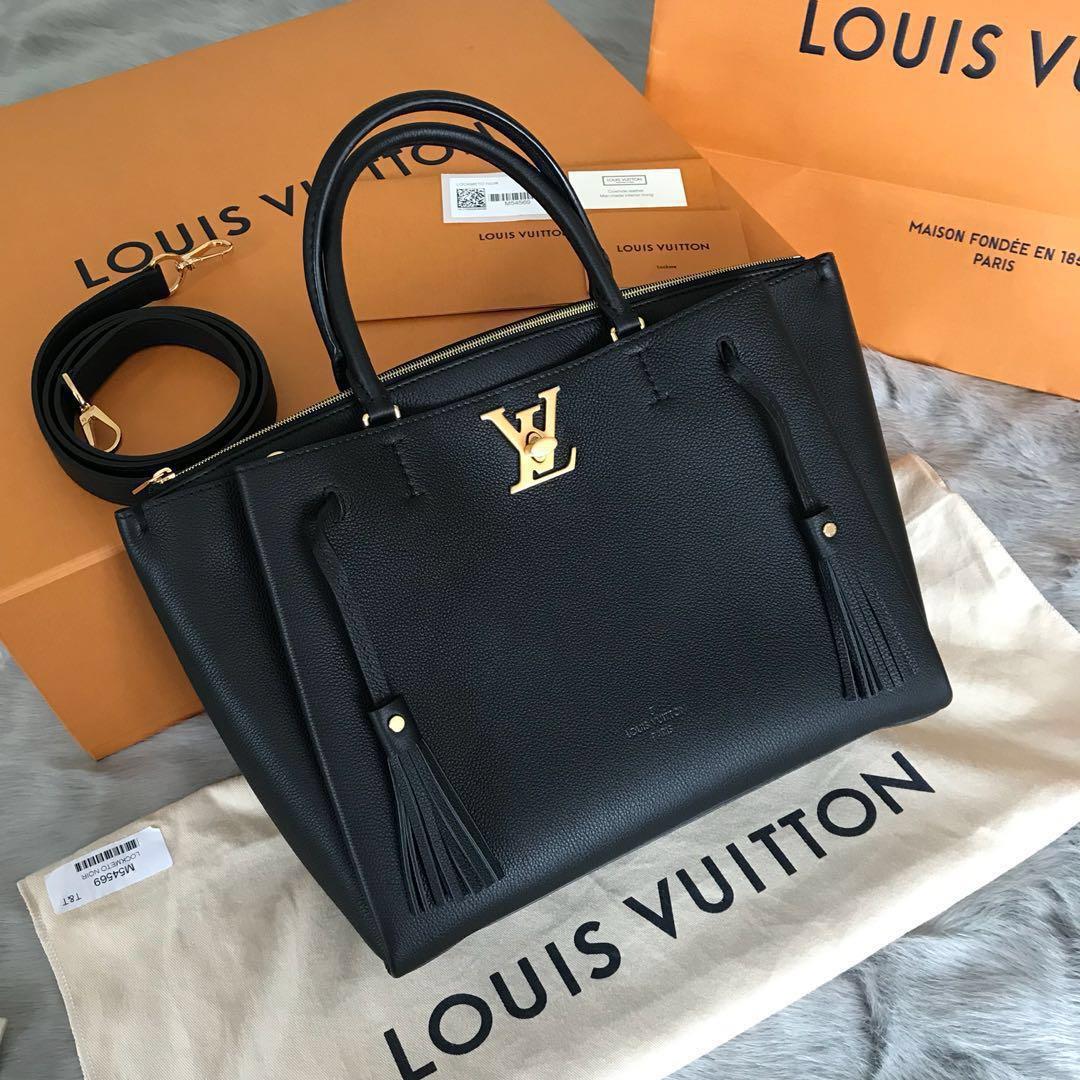 Louis Vuitton Lockme Tote Bag Blue Leather – Luxe Collective