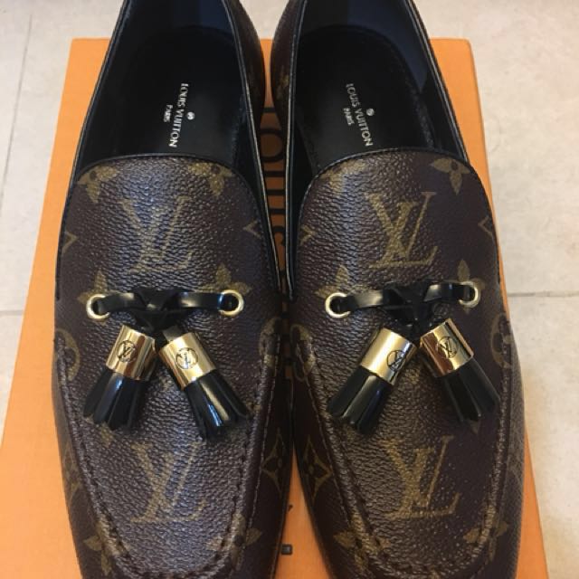 Louis Vuitton Society Loafer