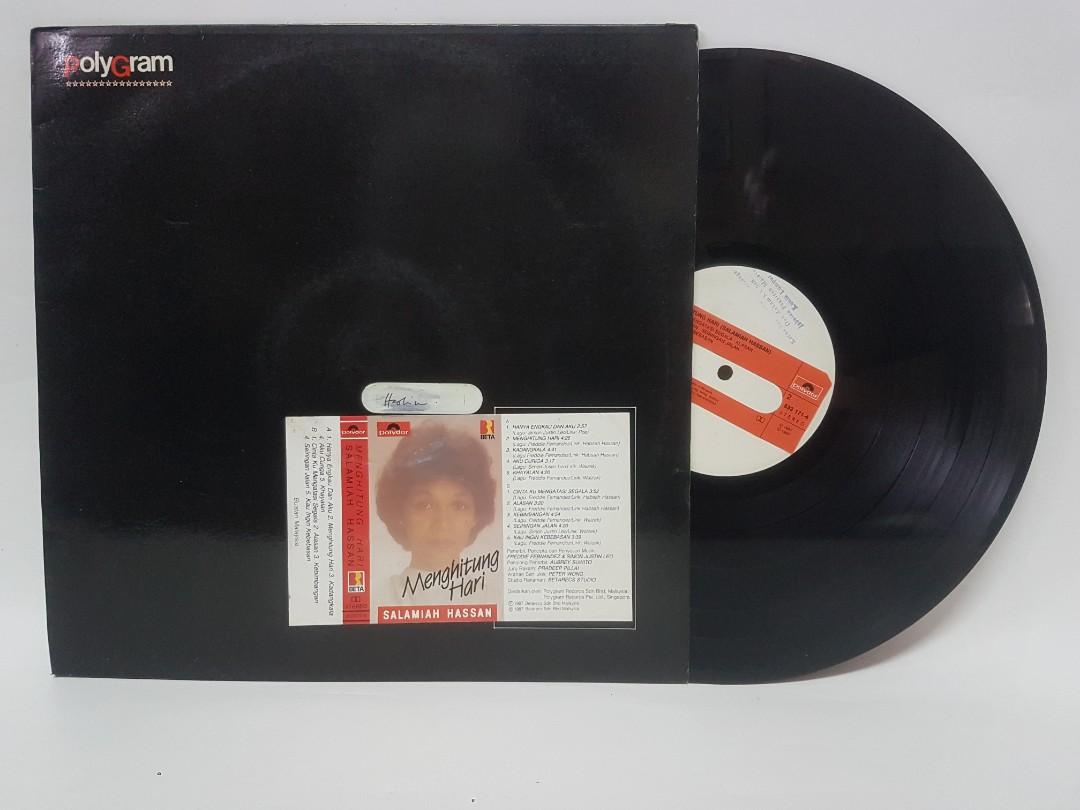 Lp Salamiah Hassan Menghitung Hari Music Media Cd S Dvd S Other Media On Carousell Lirik lagu dan video klip. lp salamiah hassan menghitung hari