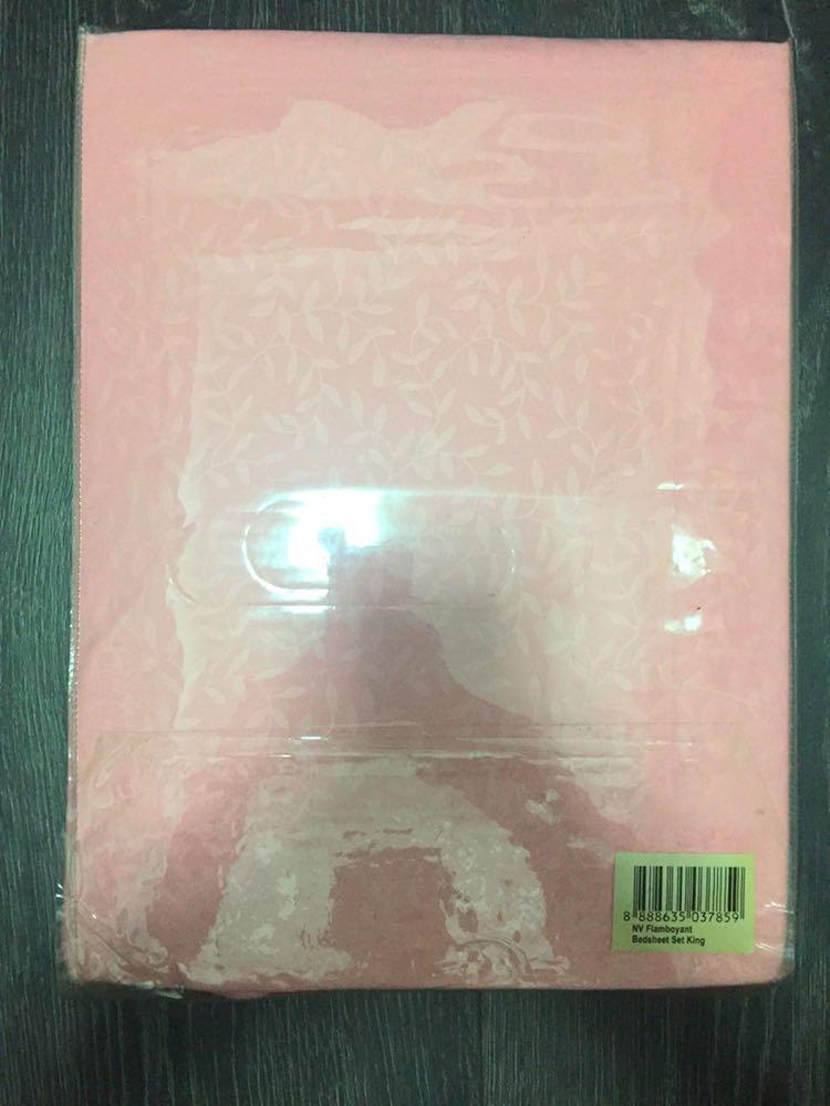 Novelle Brand New King Fitted Bedsheet Set, Furniture & Home Living