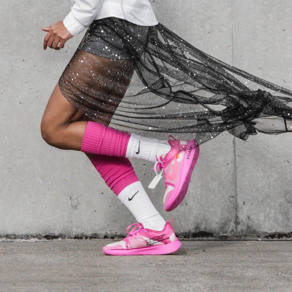 off white zoom fly tulip pink