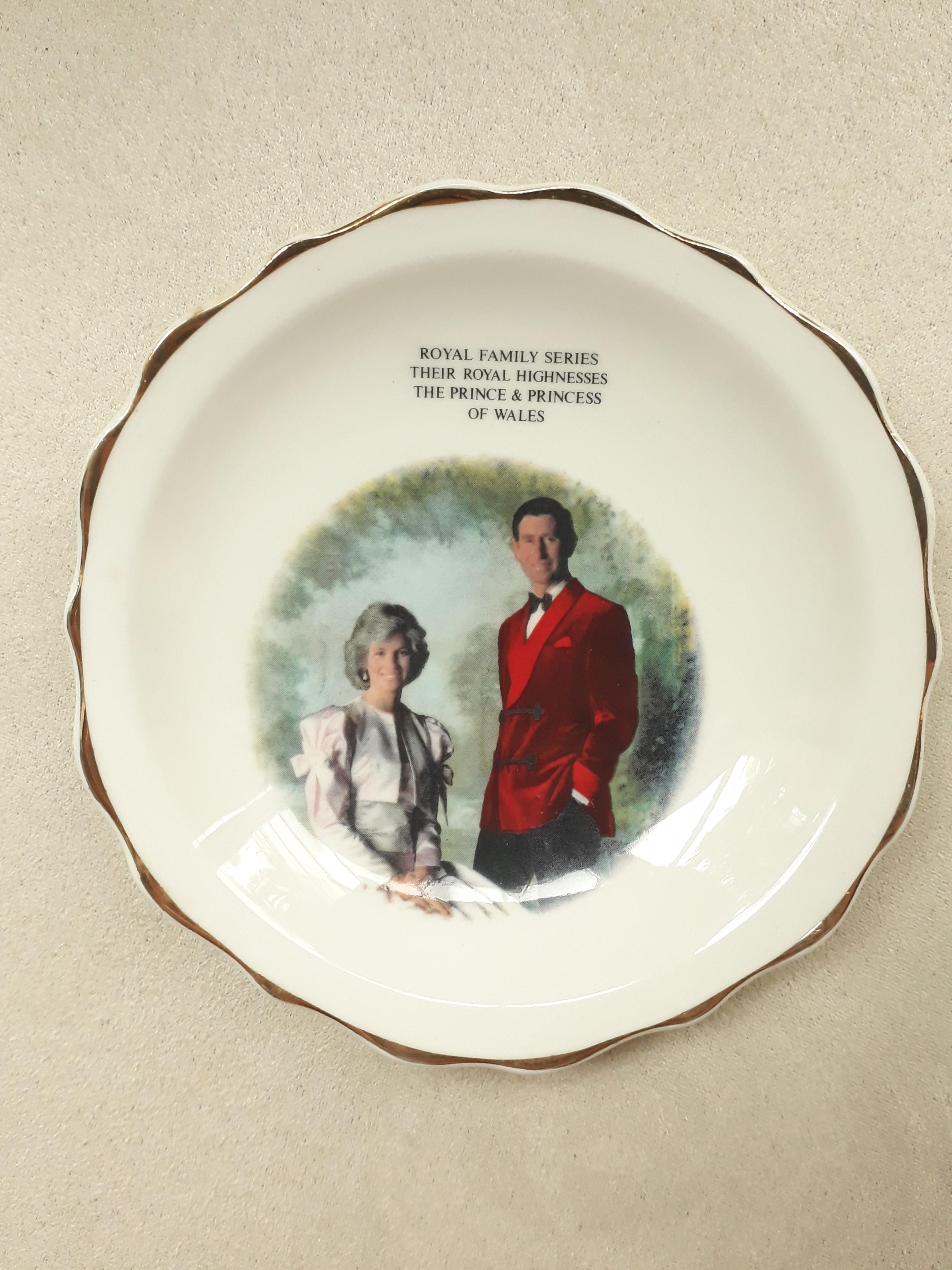Prince Princess Of Wales Plate Vintage Collectibles Vintage Collectibles On Carousell