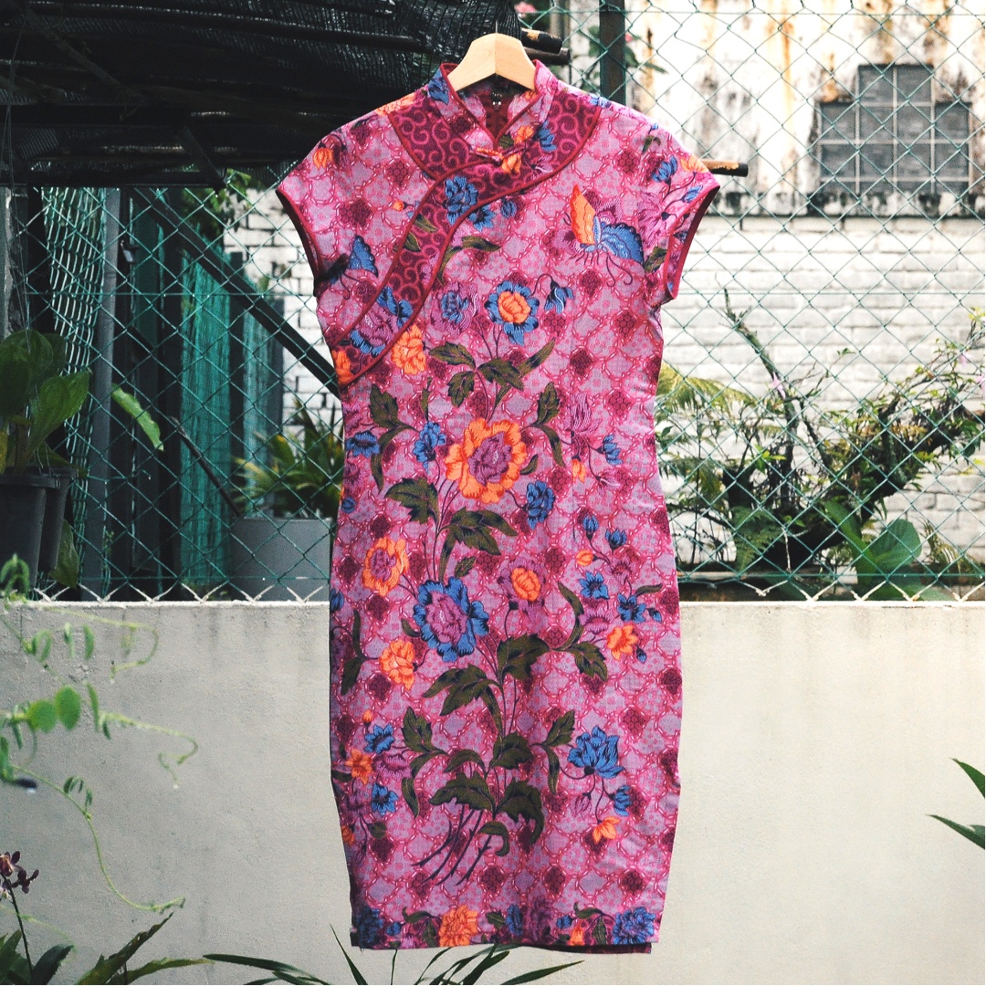 Fuchsia Batik Cheongsam incl. shipping