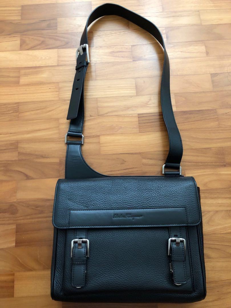 burton messenger bag