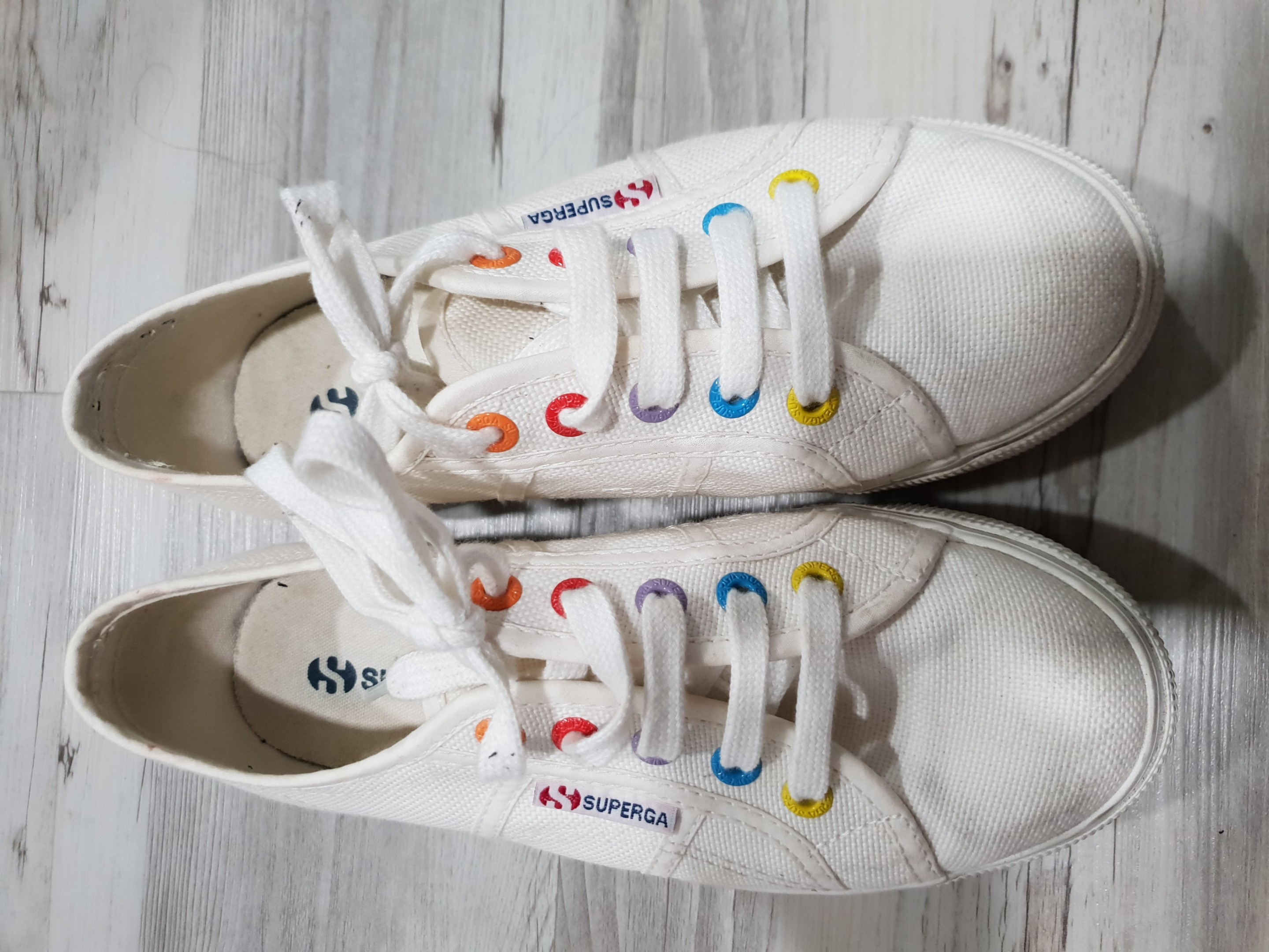 Superga colored clearance rivets
