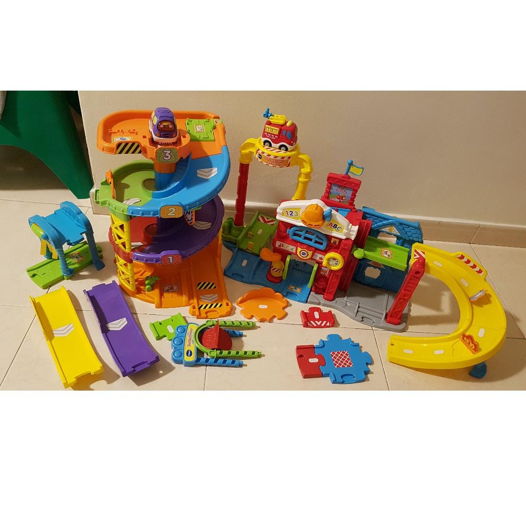 vtech toot toot parking tower